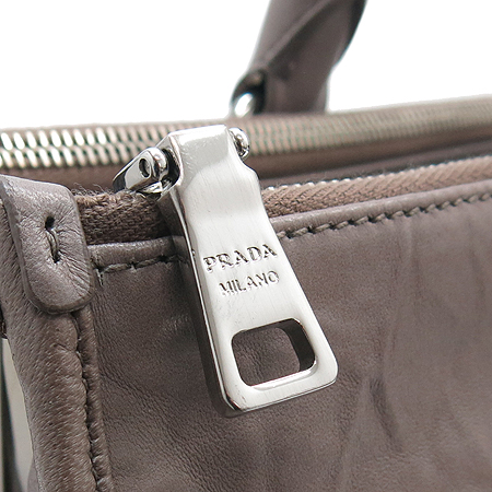 Prada(�����) ���� �ΰ� ��Ƽ�� ����Ʈ ī�� ���� ��ÿ ��Ʈ�� + �����Ʈ�� [�����] �̹���6 - ���̺��� �߰���ǰ