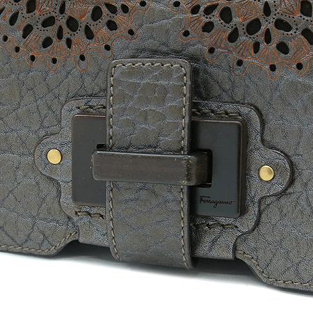 Ferragamo(��󰡸�) 21 7933 ���� ���� ��Ʈ�� [��������] �̹���5 - ���̺��� �߰���ǰ