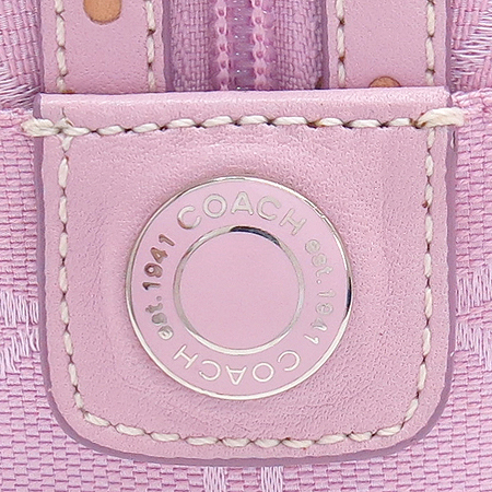Coach(��ġ) �ñ׳�ó �ڰ��� �Ŀ�ġ �̹���3 - ���̺��� �߰���ǰ