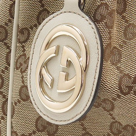 Gucci(����) 211944 GG�ΰ� �𰡵� ���̺��� ���� Ʈ���� ��Ű ��Ʈ�� �̹���4 - ���̺��� �߰���ǰ