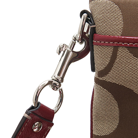 Coach(��ġ) �ñ׳�ó �ڰ��� ���� �� ����� ��Ƽġ ����� �̹���4 - ���̺��� �߰���ǰ