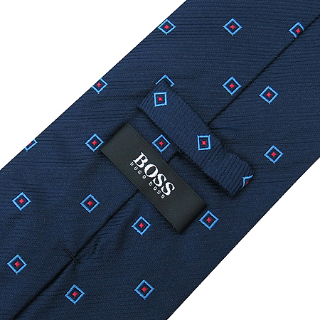 Hugo Boss(�ް�����) 100% ��ũ ��Ÿ�� �̹���4 - ���̺��� �߰���ǰ