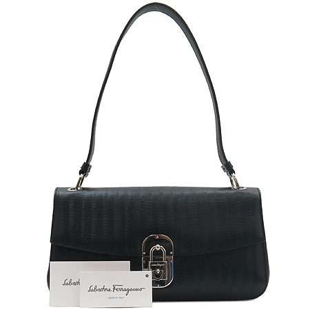 Ferragamo(��󰡸�) 21 4362 �������� ���� ��ġ�Ϸΰ� �� ��� ����� �̹���2 - ���̺��� �߰���ǰ