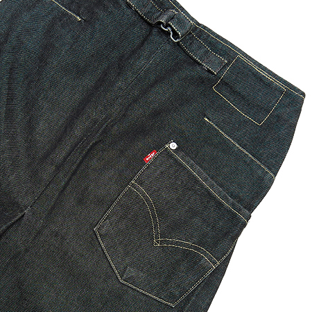 Levi's(�����̽�) ���� ��ĿƮ �̹���3 - ���̺��� �߰���ǰ