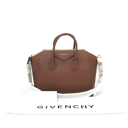 GIVENCHY(�����) 13G5100005 200 ���� ���� �̵�� M������ ��Ƽ���� 2WAY [��õ ������] �̹���2 - ���̺��� �߰���ǰ