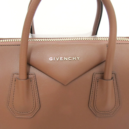 GIVENCHY(�����) 13G5100005 200 ���� ���� �̵�� M������ ��Ƽ���� 2WAY [��õ ������] �̹���5 - ���̺��� �߰���ǰ