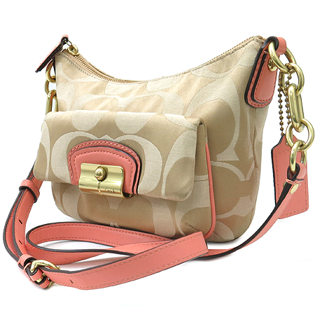 Coach(��ġ) 14902 �ñ׳��� ũ����ƾ ��ũ Ʈ���� ������ ũ�ν��� �̹���2 - ���̺��� �߰���ǰ