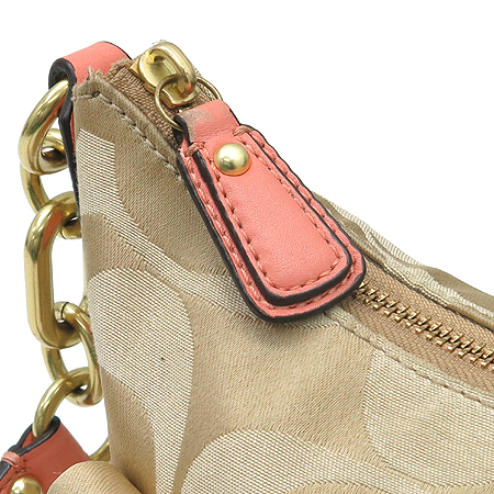 Coach(��ġ) 14902 �ñ׳��� ũ����ƾ ��ũ Ʈ���� ������ ũ�ν��� �̹���4 - ���̺��� �߰���ǰ