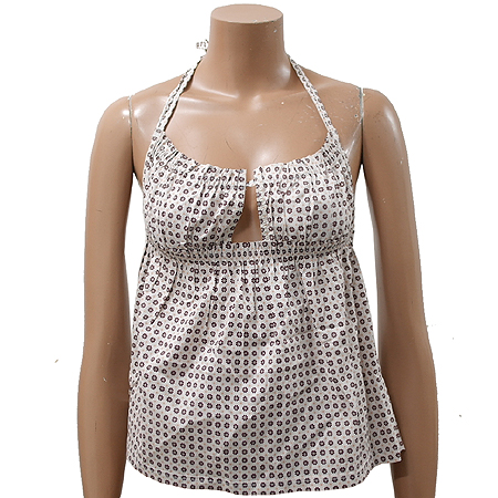 ���ο�  ����