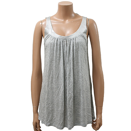 �����  ����