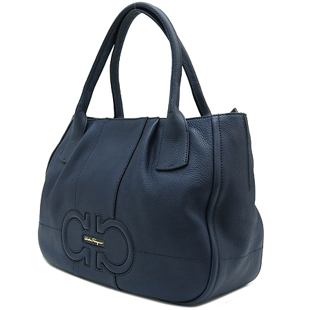 Ferragamo(��󰡸�) 21 D684 �����̴ϼ� ���̺� ���� ���� ��Ʈ�� �̹���3 - ���̺��� �߰���ǰ