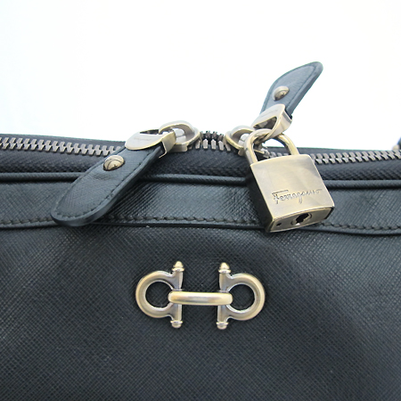 Ferragamo(��󰡸�) 21 B102 ��Ƽ�� ���� ��ġ�� ��� ���� ���ǾƳ� ��� �� ��Ʈ�� [��õ��] �̹���4 - ���̺��� �߰���ǰ