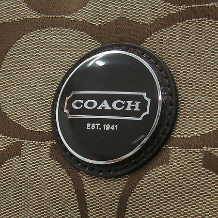 Coach(��ġ) F17435 ����ΰ� �ñ׳�ó �к긯 ũ�ν��� �̹���3 - ���̺��� �߰���ǰ