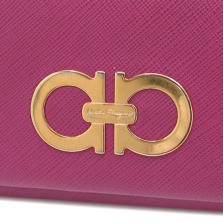 Ferragamo(��󰡸�) 22 B481 ���� ��ġ�� �ΰ� ��� ���ǾƳ� ������ �̹���3 - ���̺��� �߰���ǰ