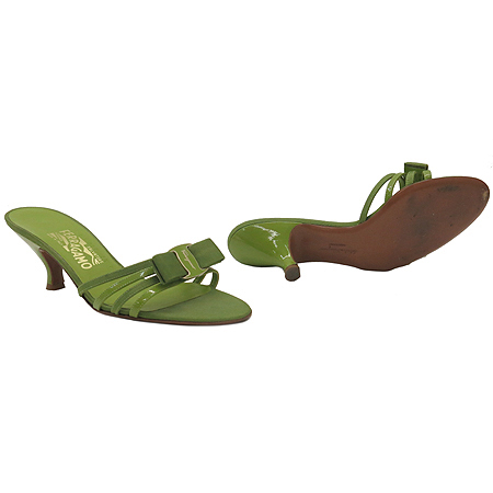 Ferragamo(��󰡸�) �ٶ� ���� ��� ���� �̹���2 - ���̺��� �߰���ǰ