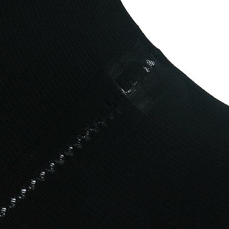 GIORGIO ARMANI(�������� �Ƹ�����) �� Ƽ �̹���3 - ���̺��� �߰���ǰ