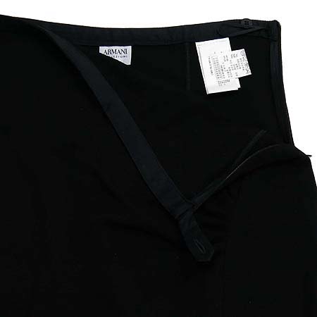 Armani COLLEZIONI(�Ƹ����� �÷�������) ��ĿƮ �̹���2 - ���̺��� �߰���ǰ