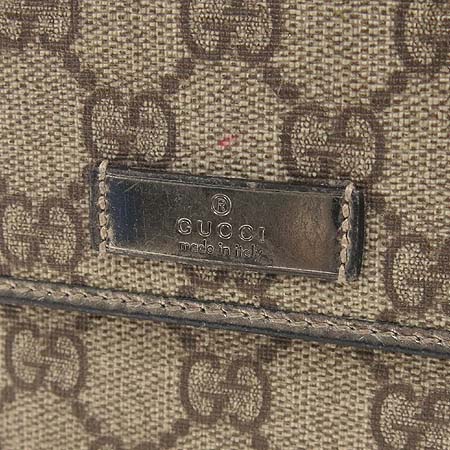 Gucci(����) 190337 GG �ΰ� PVC 3�� ������ �̹���3 - ���̺��� �߰���ǰ