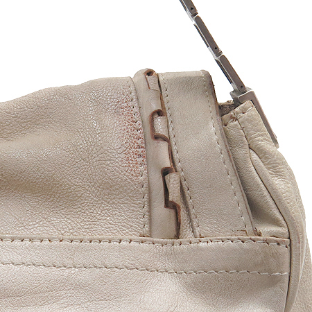 Dior(ũ����î���) ���̺������� ������ ������ �� ���� ��ƿ��� ����� �̹���5 - ���̺��� �߰���ǰ