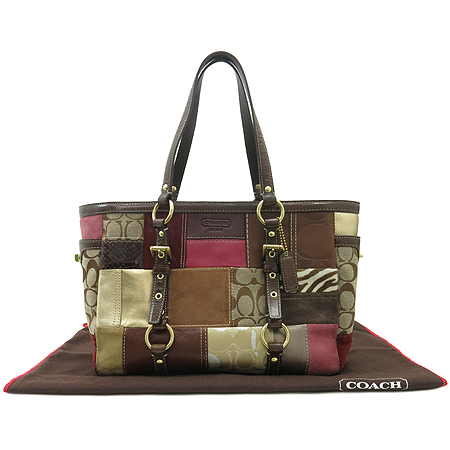Coach(��ġ) 10437 �ñ׳�ó �ڰ��� ��Ƽ ��ġ ��Ʈ�� �̹���2 - ���̺��� �߰���ǰ