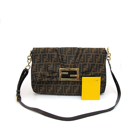 Fendi(���) 8BT163 ���� �ΰ� ��� FF�ΰ� �ڰ��� ��ī ��� �� ũ�ν��� [��õ ������] �̹���2 - ���̺��� �߰���ǰ