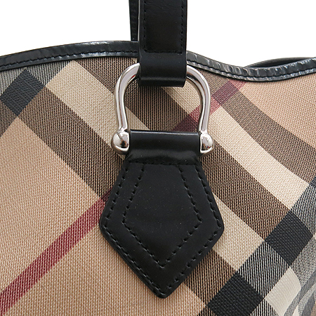 Burberry(������) ��� üũ PVC  ���� ����� �̹���4 - ���̺��� �߰���ǰ