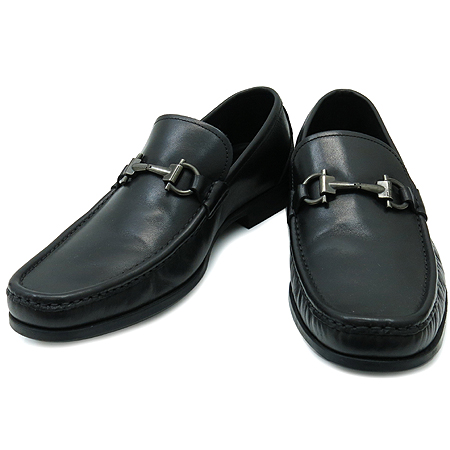 Ferragamo(󰡸) MAGNIFICO ġ   