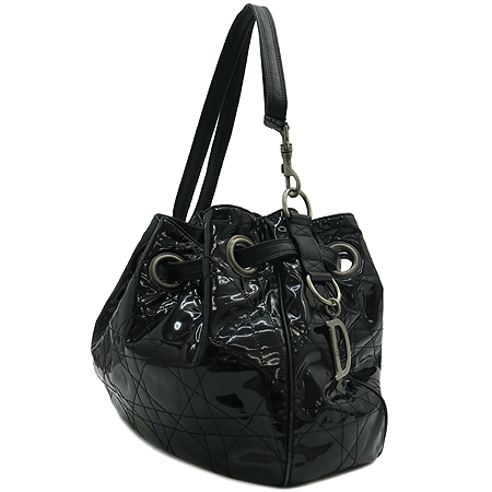 Dior(ũ����î���) VYN44481 ���� ���̴�Ʈ ���� ����� �̹���3 - ���̺��� �߰���ǰ