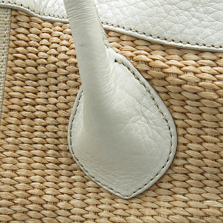 Prada(�����) ���� �ΰ� �հ� ��Ƽġ ���� ����� �̹���5 - ���̺��� �߰���ǰ