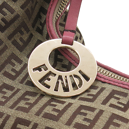 Fendi(���) 8BR465 ������ FF�ΰ� �к긯 ����� �̹���4 - ���̺��� �߰���ǰ