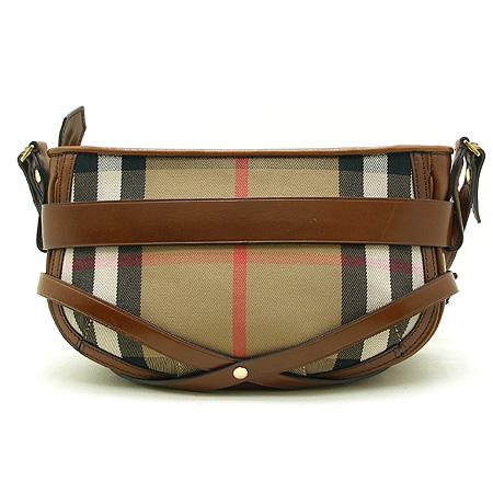 Burberry(������) ���μ� ��Ʈ ��� ũ�ν��� �̹���4 - ���̺��� �߰���ǰ