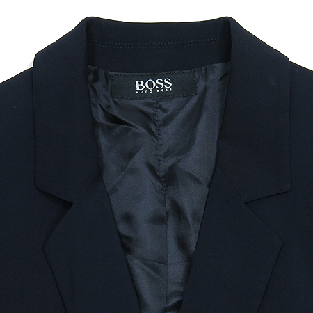 Hugo Boss(�ް�����) ���� �̹���2 - ���̺��� �߰���ǰ