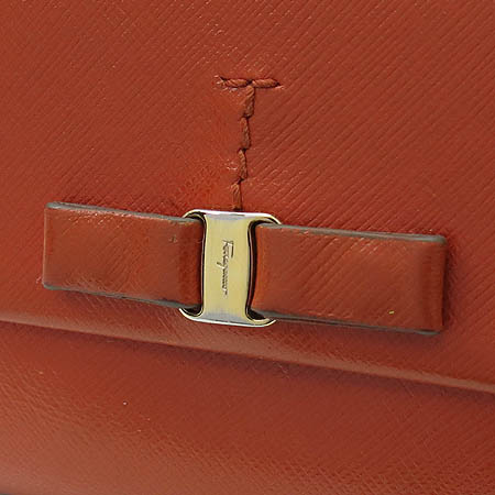 Ferragamo(��󰡸�) 22A 995 ����ΰ� ������� ���ǾƳ� ������ �̹���2 - ���̺��� �߰���ǰ