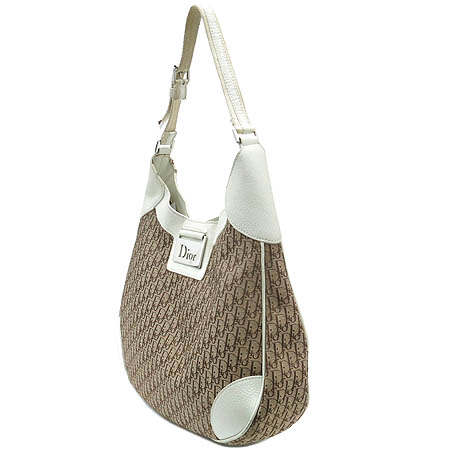 Dior(ũ����î���) �ΰ��к긯 ���̺��� ���� ȥ�� ������ø� ����ΰ� ȣ�� ����� �̹���2 - ���̺��� �߰���ǰ