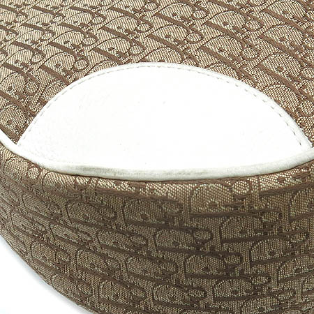 Dior(ũ����î���) �ΰ��к긯 ���̺��� ���� ȥ�� ������ø� ����ΰ� ȣ�� ����� �̹���5 - ���̺��� �߰���ǰ