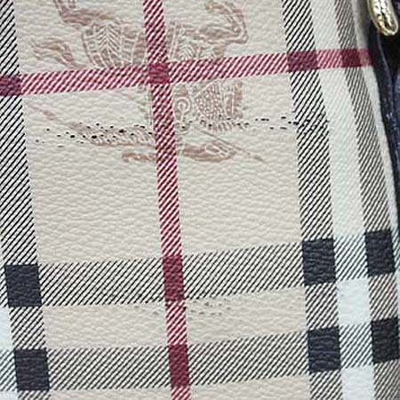 Burberry(������) �� Ŭ���� HAYMARKET üũ PVC ���� ���� ���� Ʈ���� ��Ʈ�� + �����Ŀ�ġ [��������] �̹���5 - ���̺��� �߰���ǰ