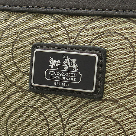 Coach(��ġ) 70267 �ΰ� �ñ׳��� PVC ũ�ν��� �̹���3 - ���̺��� �߰���ǰ