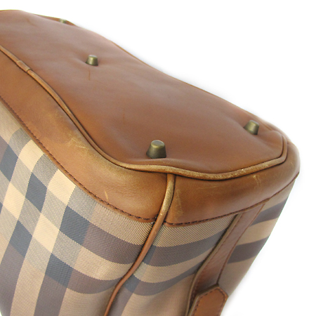 Burberry(������) 3723239 ��Ƽ�� ���� ��Ʈ ��� ���� PVC üũ ����� [��õ ������] �̹���4 - ���̺��� �߰���ǰ