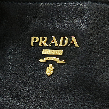Prada(�����) BR4693 ����Ʈ ī�� ��Ų ���� 2WAY �̹���4 - ���̺��� �߰���ǰ