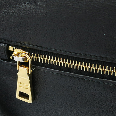 Prada(�����) BR4693 ����Ʈ ī�� ��Ų ���� 2WAY �̹���5 - ���̺��� �߰���ǰ