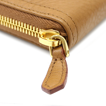 Prada(�����) 1M0506 VIT DAINO ī�� �罿�������� ¤�� ������ �̹���4 - ���̺��� �߰���ǰ
