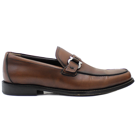 Ferragamo(󰡸) ġ ΰ Ʈ    ̹4 - ̺ ߰ǰ