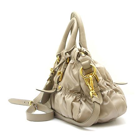 Prada(�����) BN1407 ������ �к긯 ��Ʈ�� + ��� ��Ʈ�� �̹���3 - ���̺��� �߰���ǰ