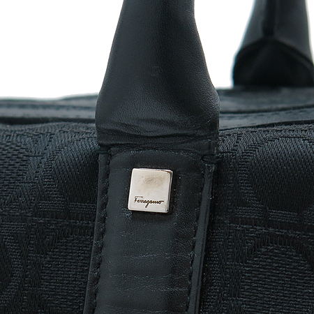 Ferragamo(��󰡸�) 21 1793 ��ġ�� �ΰ� �к긯 ��Ʈ�� �̹���4 - ���̺��� �߰���ǰ
