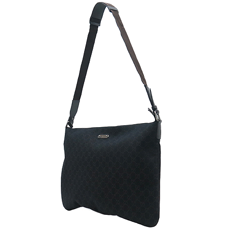 Gucci(����) 190628 GG�ΰ� �к긯 ���� �� ũ�ν��� �̹���3 - ���̺��� �߰���ǰ