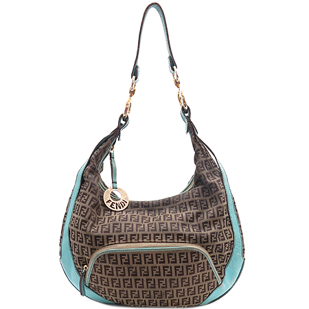 ���  �����