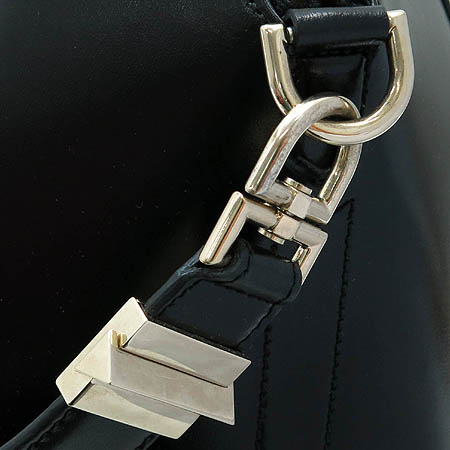 GIVENCHY(�����) ��Ƽ���� ���� �Ұ��� L������ 2WAY [�б�������] �̹���4 - ���̺��� �߰���ǰ