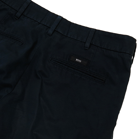 Hugo Boss(�ް�����) ���� �̹���3 - ���̺��� �߰���ǰ