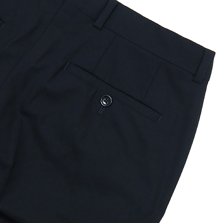 Armani COLLEZIONI(�Ƹ����� �÷�������) ���� �̹���3 - ���̺��� �߰���ǰ
