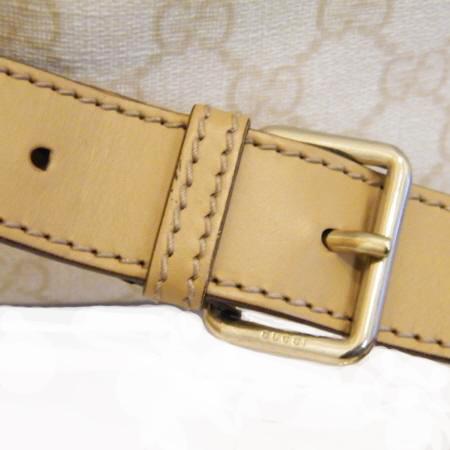 Gucci(����) 211107 GG�ΰ� ���̺��� PVC ������ ���� Ʈ���� �޽��� ũ�ν��� [������û��] �̹���5 - ���̺��� �߰���ǰ